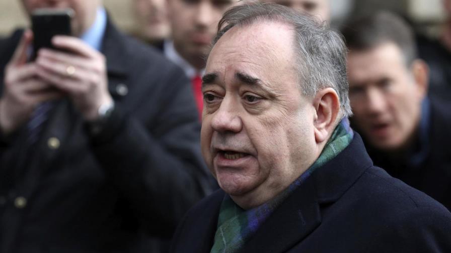 Exlíder escocés Alex Salmond rechaza acusaciones de agresión