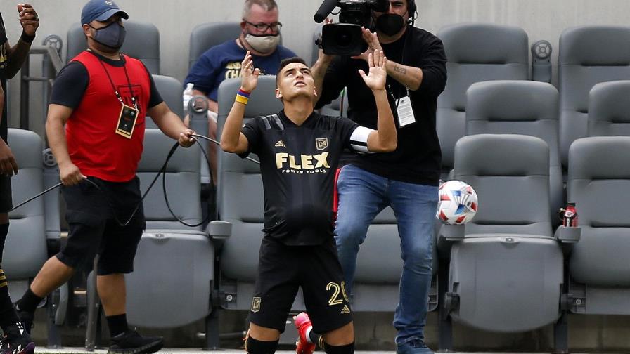 Atuesta anota gol de vestuario; LAFC empata con Sounders