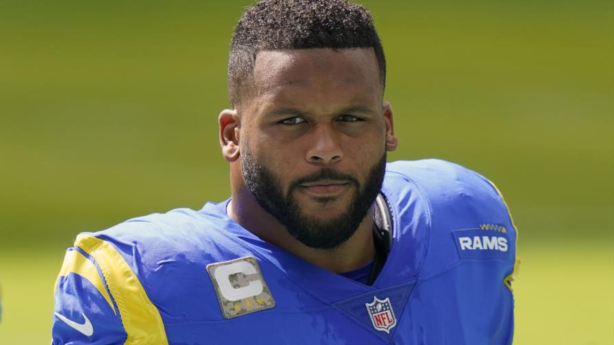 AP elige a Donald y Kelce All-Pro por unanimidad