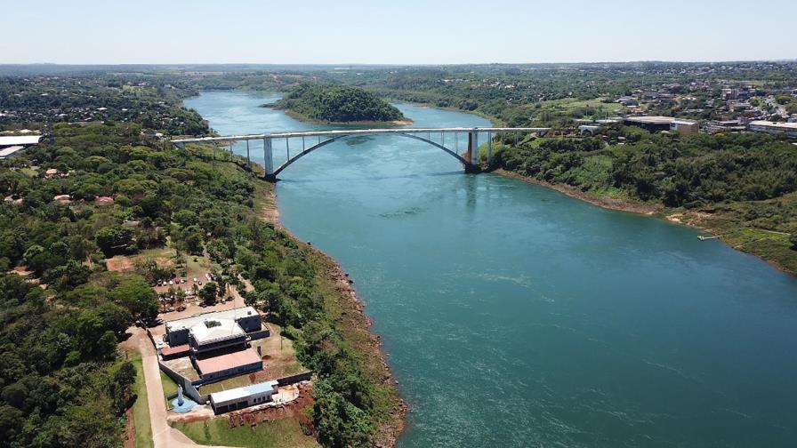 Hidroeléctrica de Itaipú resiente los efectos de la sequía Hidroeléctrica de Itaipú resiente los efectos de la sequía