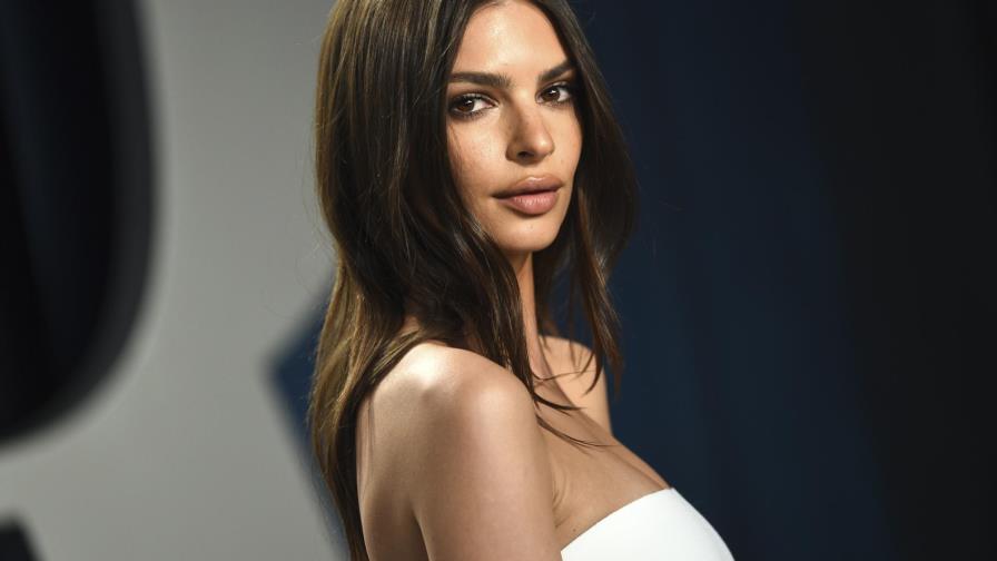 Emily Ratajkowski escribe libro de ensayos My Body
