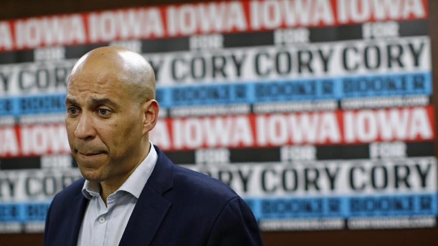 Cory Booker pone fin a su candidatura