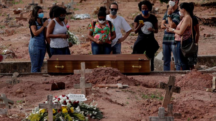 Brasil rompe su récord diario al registrar más de 4,000 muertes por COVID-19