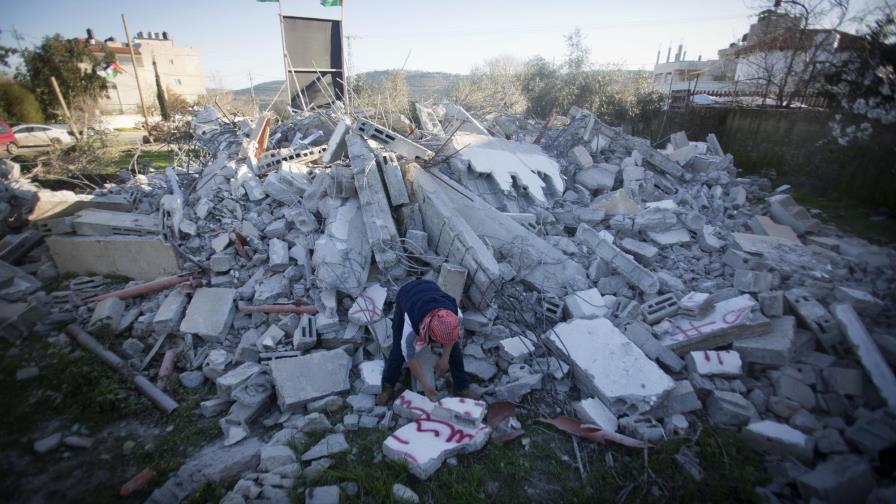 Israel echa abajo casas de 2 supuestos agresores palestinos Israel echa abajo casas de 2 supuestos agresores palestinos