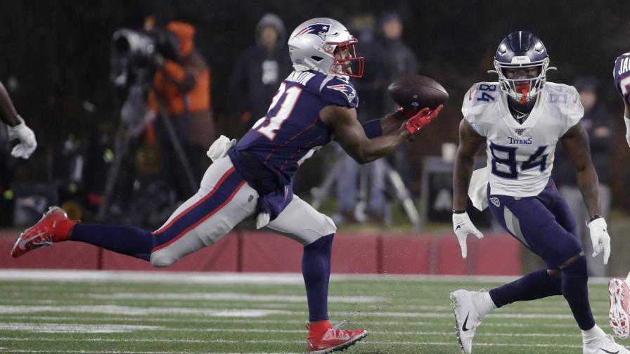En 1er día de la era post-Brady, Patriots reducen costos En 1er día de la era post-Brady, Patriots reducen costos
