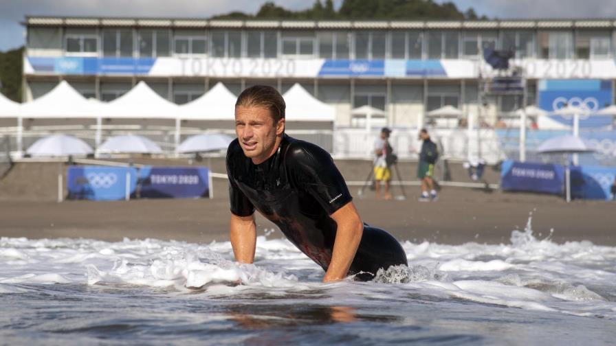 Tokio 2020: Aplazan competencia de surf por marea baja