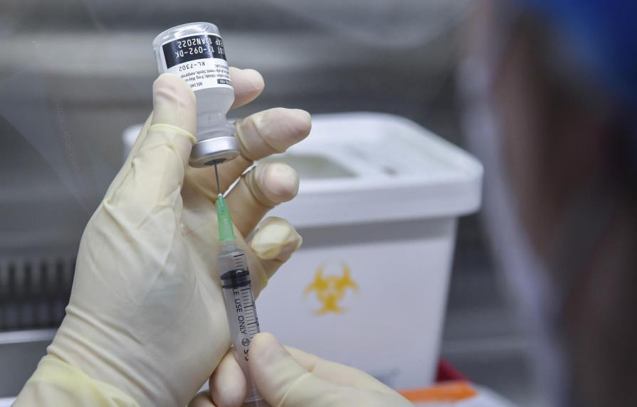 Corea del Sur permite extraer más dosis de viales de vacunas