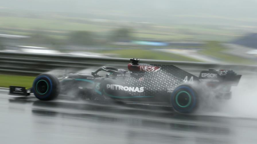 Lewis Hamilton saldrá primero y un gran Sainz sale tercero en Estiria