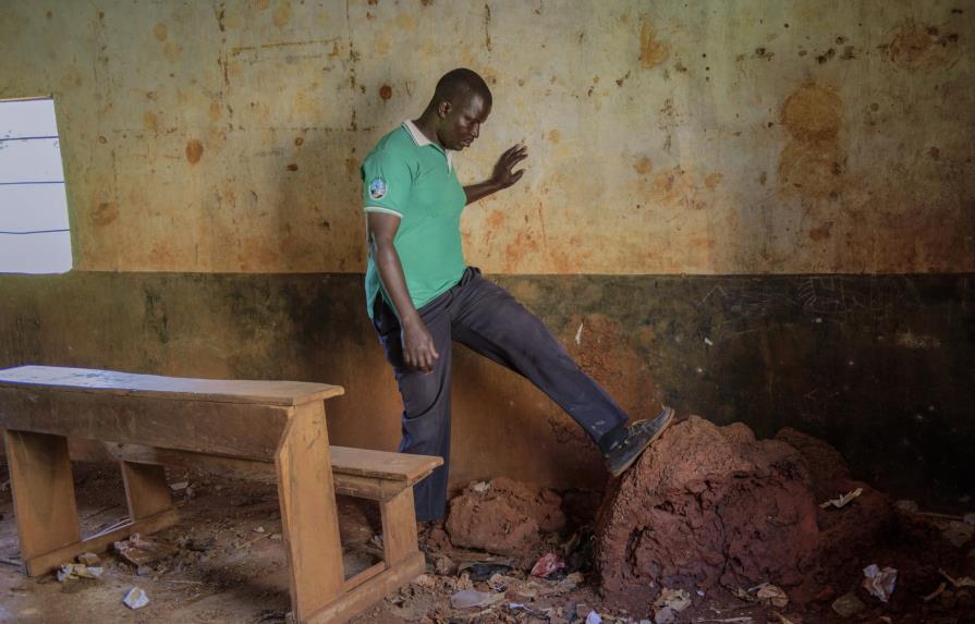 Niños de Uganda pierden esperanza ante el cierre de escuelas