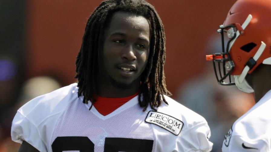 Kareem Hunt jugará de nuevo con los Browns tras suspensión Kareem Hunt jugará de nuevo con los Browns tras suspensión
