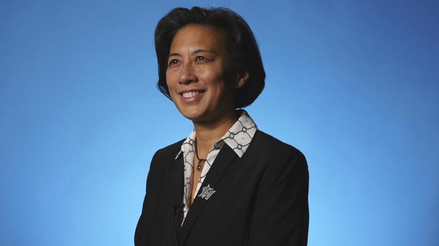 Kim Ng lista para romper barreras como 1ra gerente general