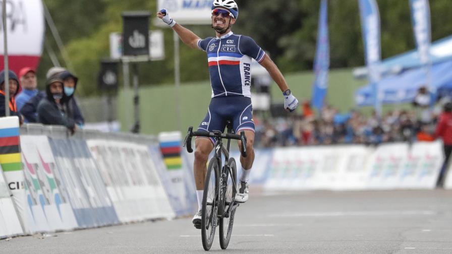 Alaphilippe se consagra campeón mundial de ruta