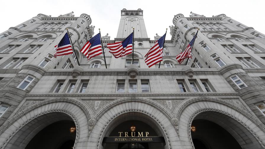 Trump vende hotel en Washington a grupo inversor Trump vende hotel en Washington a grupo inversor