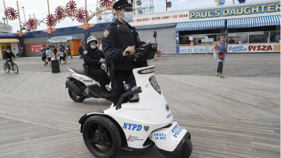 Cifra de muertes por COVID-19 en NY sigue bajando