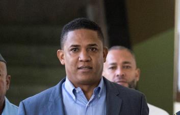 Tribunal rechaza acusación contra expelotero Octavio Dotel; lo favorece con un no ha lugar