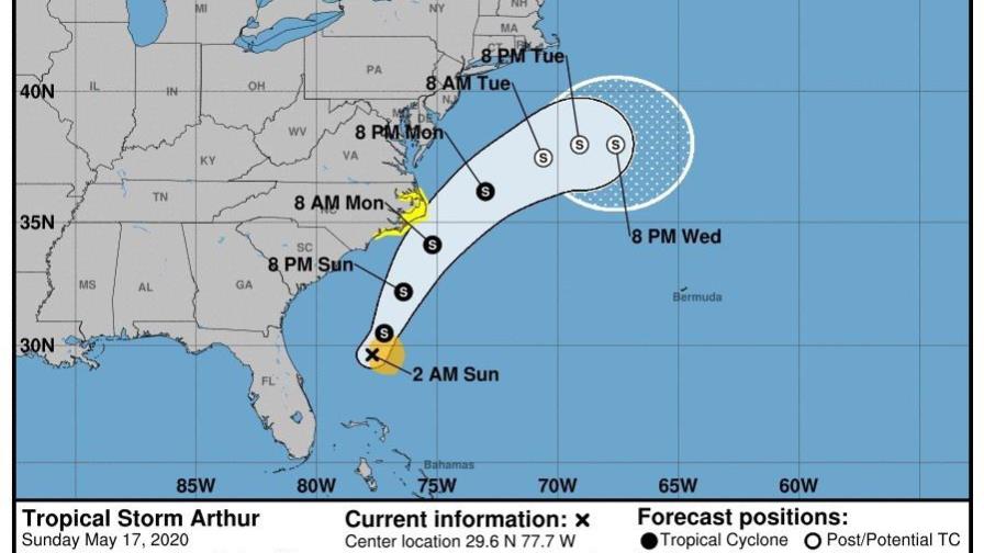 Tormenta tropical Arthur avanza rumbo a cabo Hatteras, en Carolina del Norte