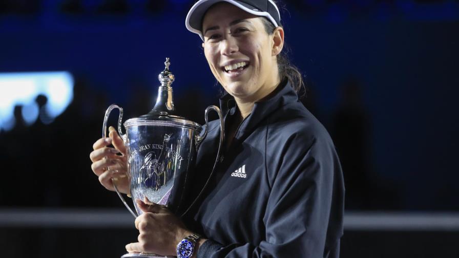 Muguruza vence a Kontaveit y conquista Finales de la WTA Muguruza vence a Kontaveit y conquista Finales de la WTA