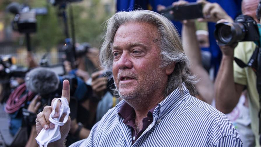 Bannon se declara inocente de desfalcar fondo para muro