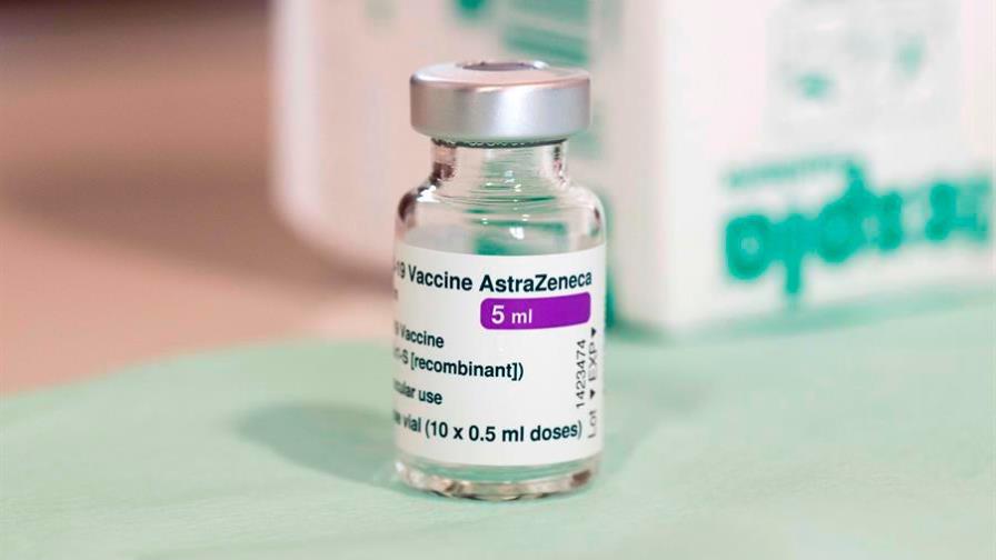 AstraZeneca rebaja al 76 % la efectividad de su vacuna en estudio en EE.UU.