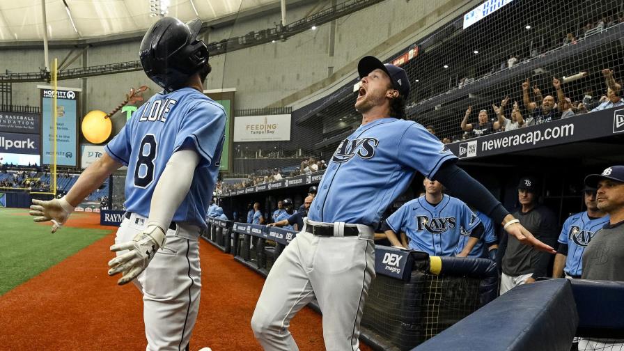 Lowe jonronea 2 veces y Rays superan 5-2 a Azulejos