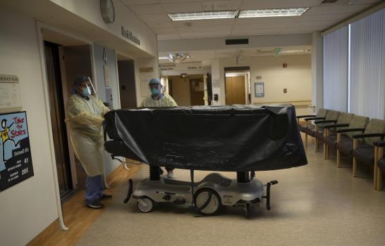 60% de contagios de COVID-19 son hispanos en California