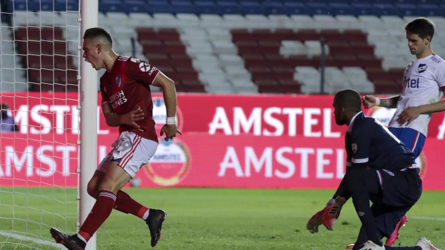 River golea 6-2 a Nacional; es semifinalista en Libertadores River golea 6-2 a Nacional; es semifinalista en Libertadores