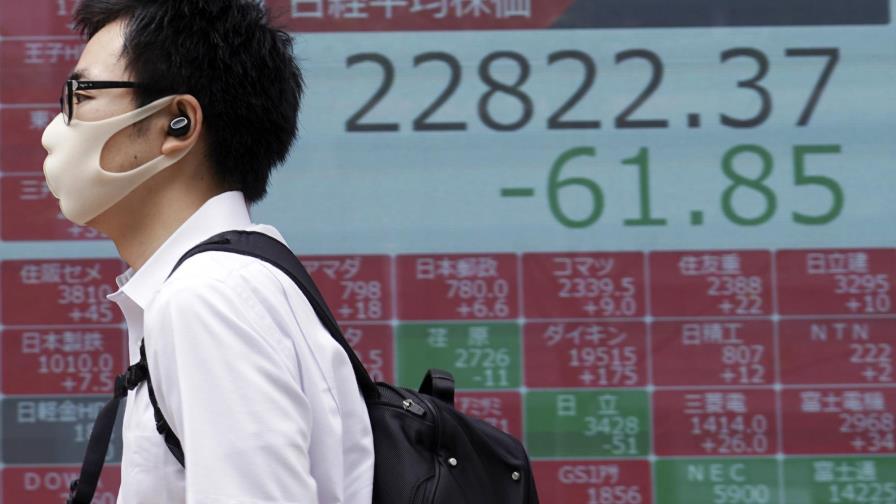 Wall Street abre con leve alza