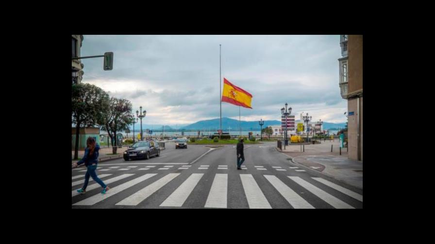 España declara luto oficial mientras continúa el desconfinamiento gradual