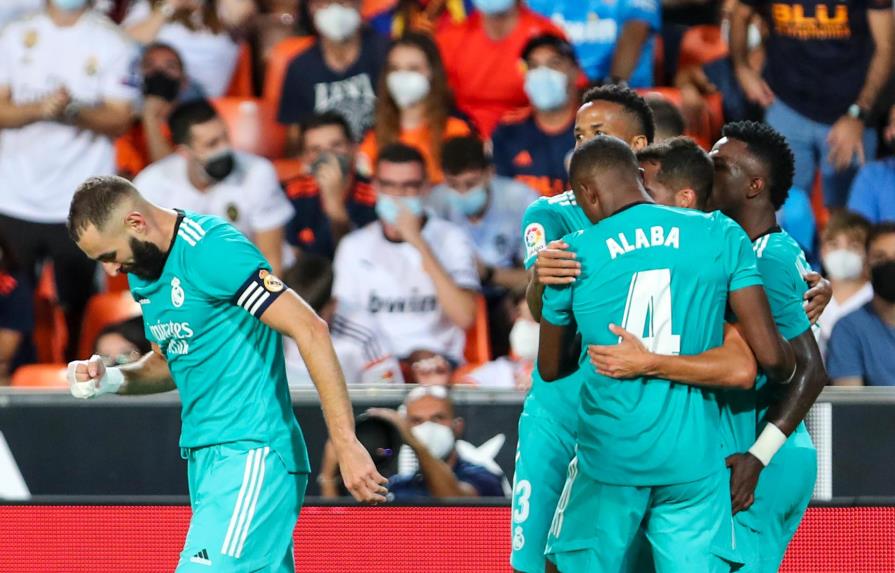 Real Madrid anestesia al Valencia y queda como único líder