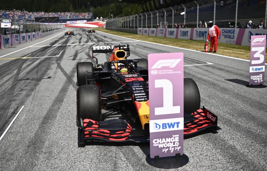 Verstappen se lleva pole del GP de Austria