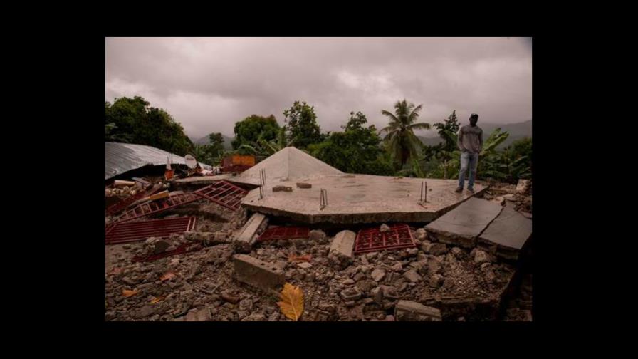 Saldo de muertos por el terremoto del sábado en Haití llega a 1,941