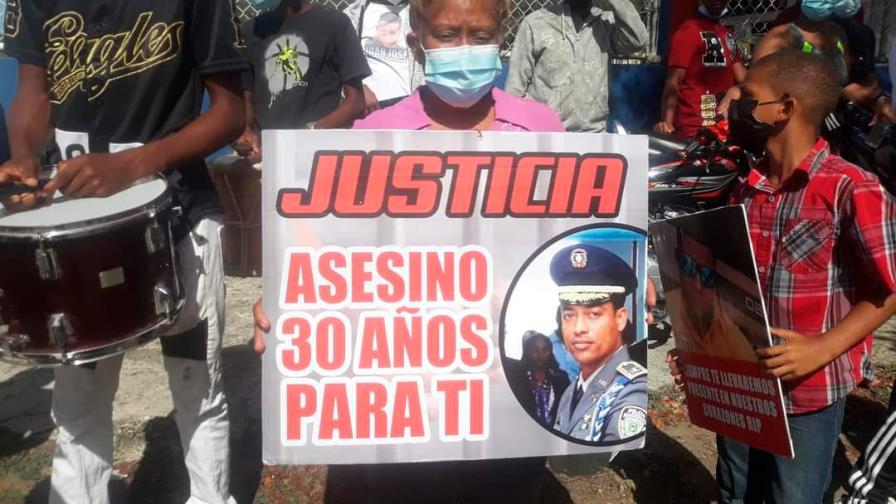 Juez se reserva fallo del juicio a coronel Emilio Corcino acusado de matar a un joven en Hato Mayor
