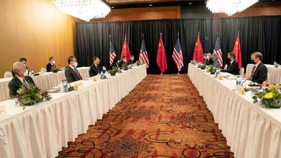 Primeras conversaciones del gobierno de Biden con China “duras” pero “constructivas”