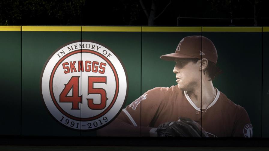 Exempleado de Angelinos, acusado de sobredosis de Skaggs