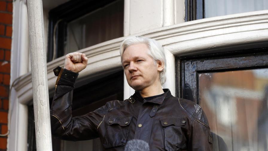 Corte británica anula negativa a extraditar a Assange a EEUU Corte británica anula negativa a extraditar a Assange a EEUU
