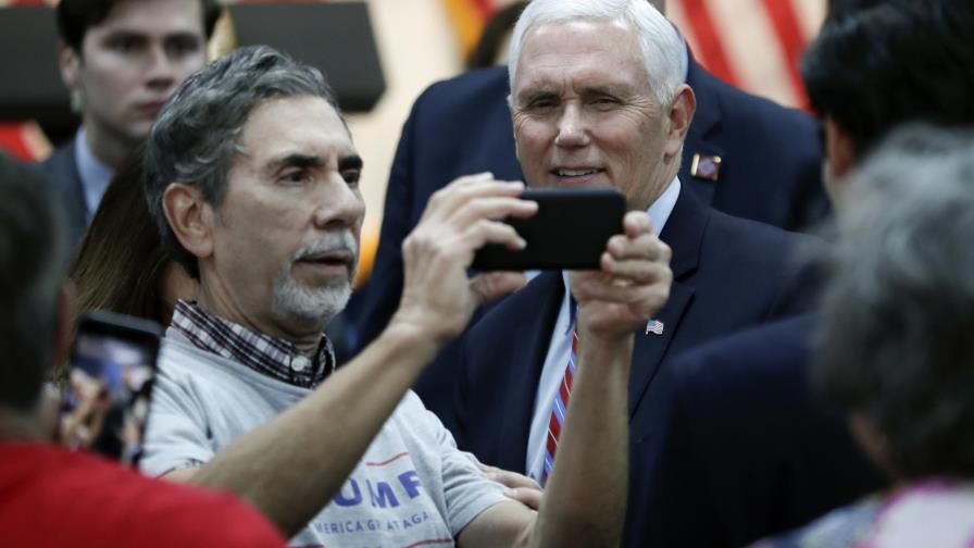 Pence corteja a electores conservadores latinos en Florida