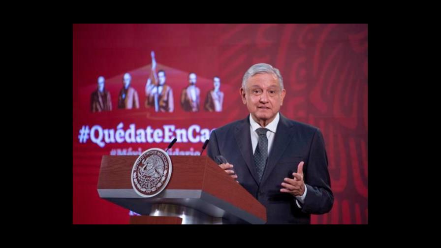 López Obrador dice que México ha podido evitar un desbordamiento sanitario