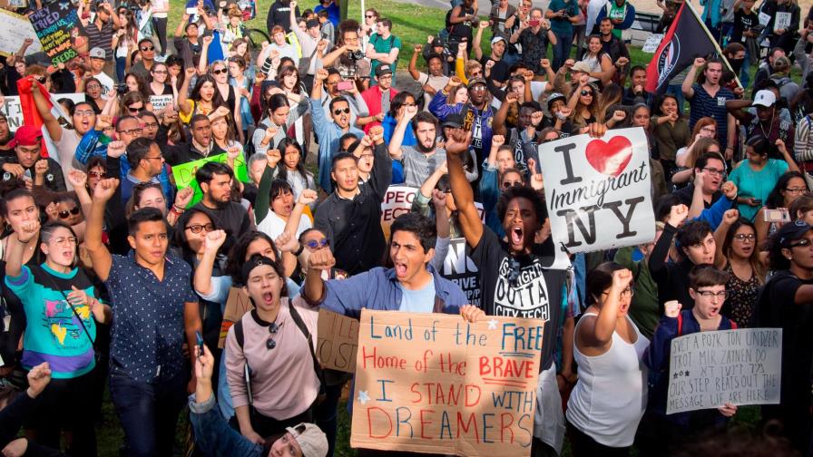Gobierno de México lamenta fallo judicial contra DACA