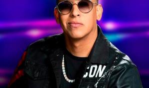 Daddy Yankee celebra premio de plataforma iHeartRadio por su tema “Con Calma”