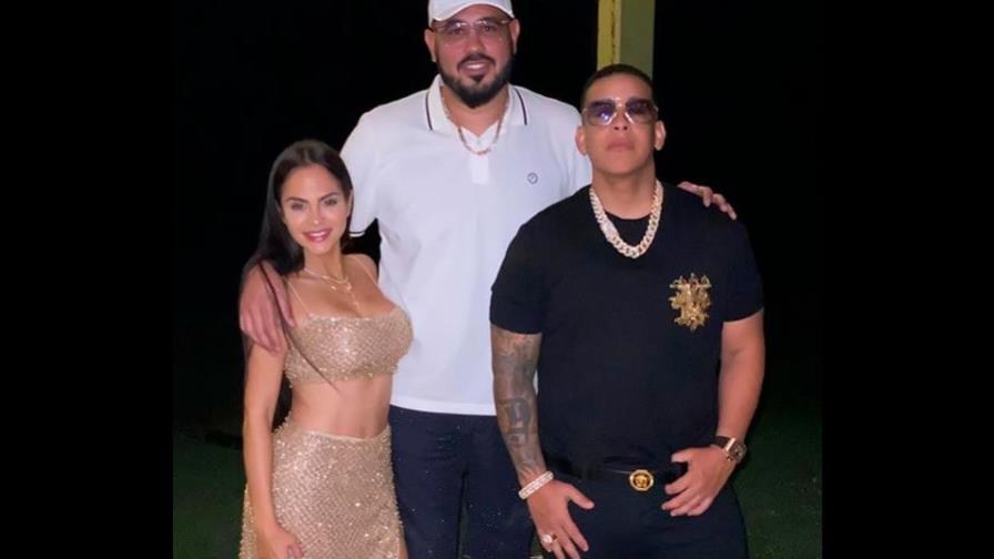 Natti Natasha despide el año con Daddy Yankee y Rafi Pina