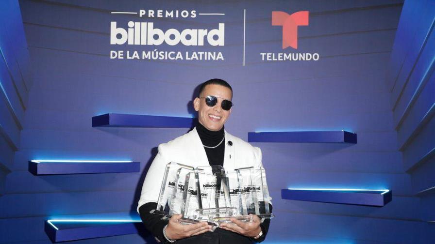 Daddy Yankee y Bad Bunny, los más premiados en los Latin Billboard