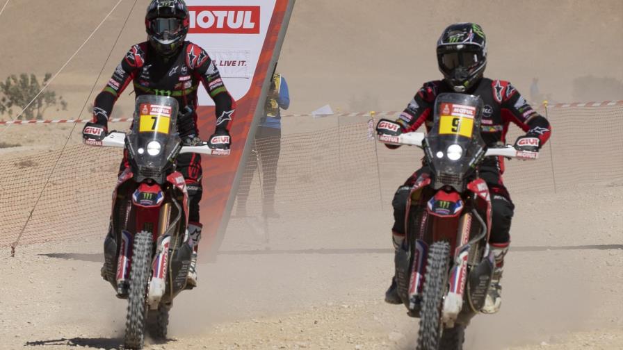 Brabec gana el Dakar en categoría moto, el chileno Quintanilla es segundo