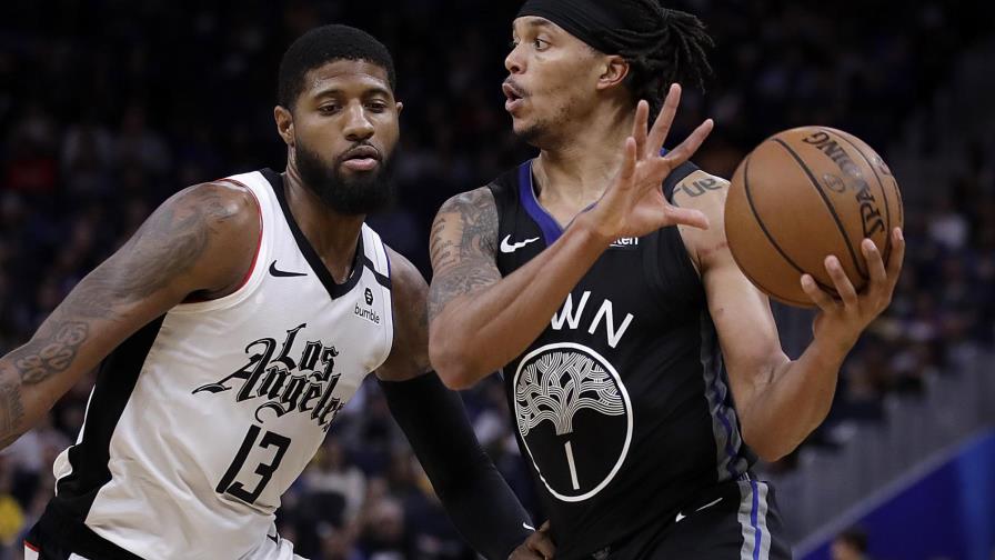 Los Clippers entrenan juntos y lo hacen por videoconferencias