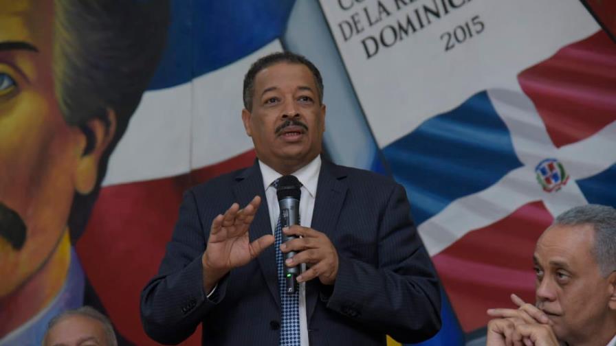 Roberto Rosario reduce las probabilidades de Gonzalo Castillo de ser presidente