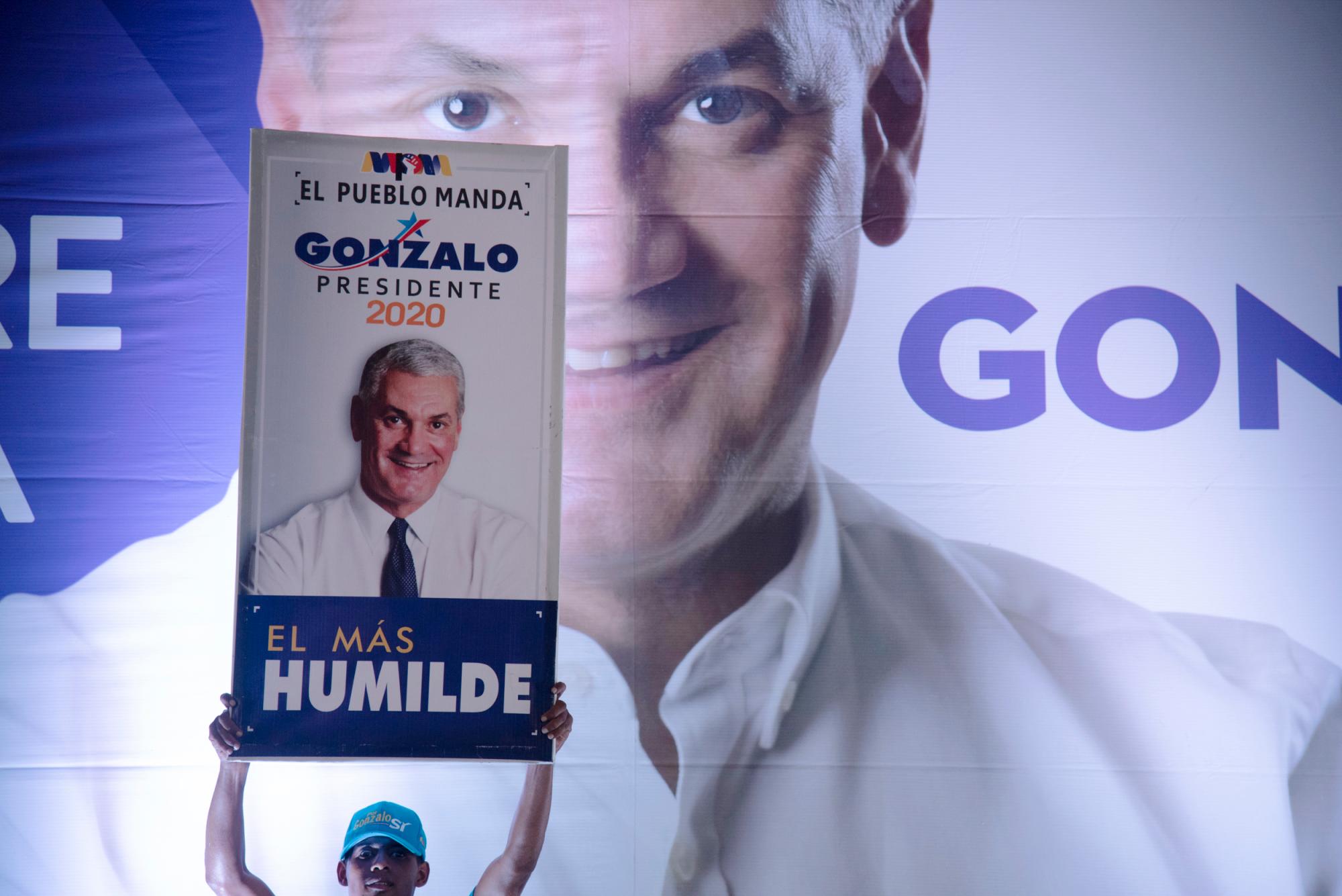 El precandidato del PLD, Gonzalo Castillo encabezó un evento político promoviendo sus aspiraciones en Santo Domingo norte, Villa Mella, en la tarde del viernes 30 de agosto del 2019. 