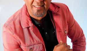 Pastor Daniel Fern&aacute;ndez estrena nuevo sencillo "Se&ntilde;ales"