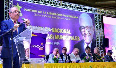 Danilo dice elecciones las gana el partido que más gente lleve a votar y promete recursos a “todos” los candidatos