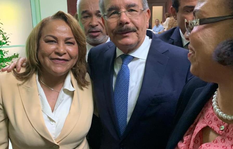 Lo que se habló en reunión de Danilo Medina con legisladores y dirigentes del PLD