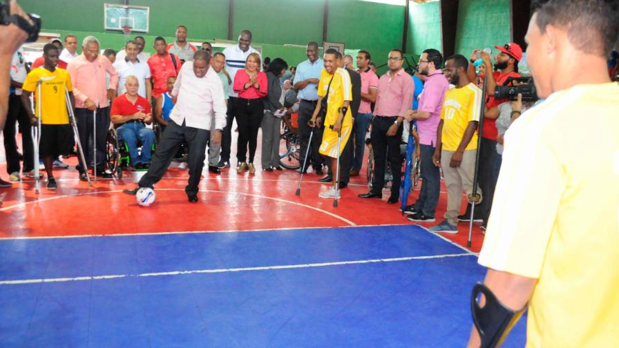 El ministerio de Deportes inaugura campamentos