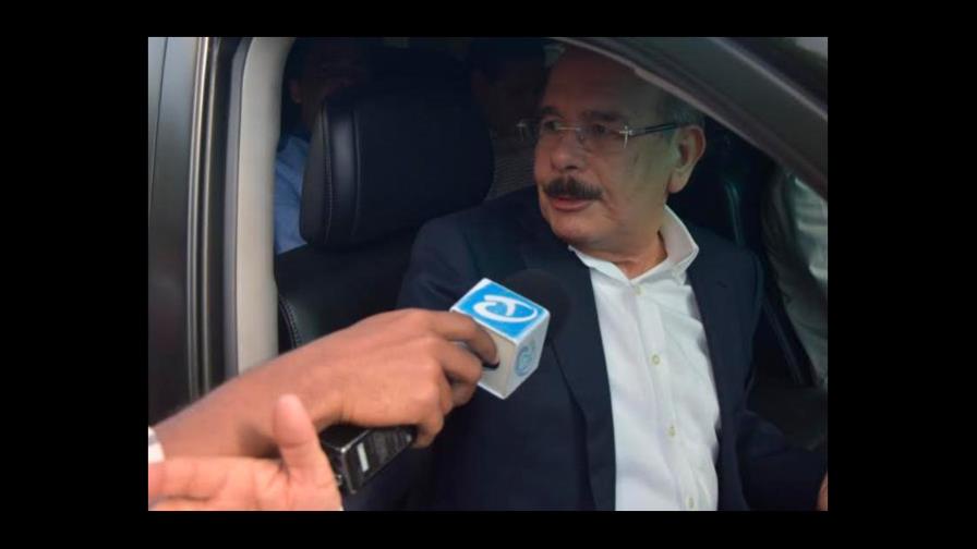 Danilo concluye encuentro en Santiago y acude a acto de apoyo a candidatos en La Vega